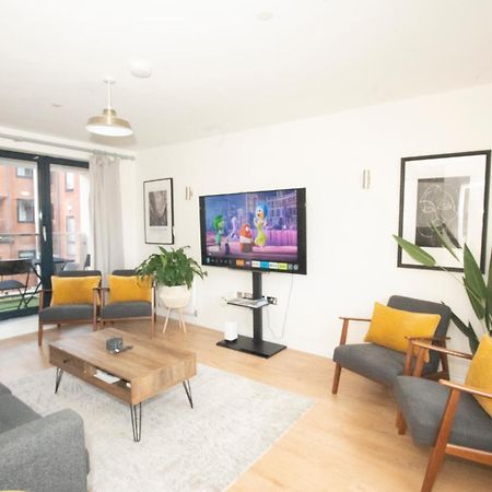 Spacious 4Br 4Ba Gated Townhouse With Balconies, Central Jq Бирмингем Экстерьер фото