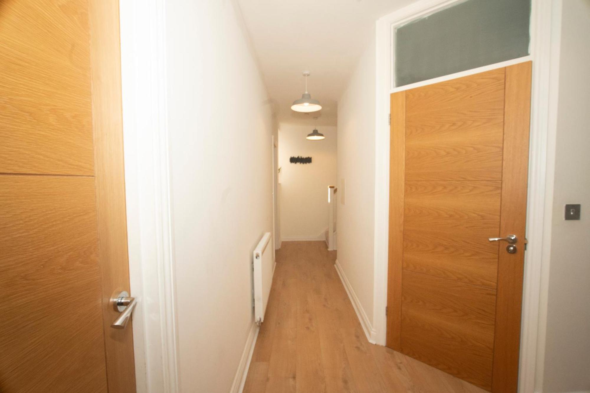Spacious 4Br 4Ba Gated Townhouse With Balconies, Central Jq Бирмингем Экстерьер фото